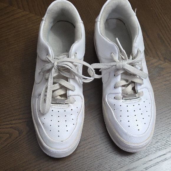 Nike Air Force 1 Women's Size 9.5 - Picture 2 of 10